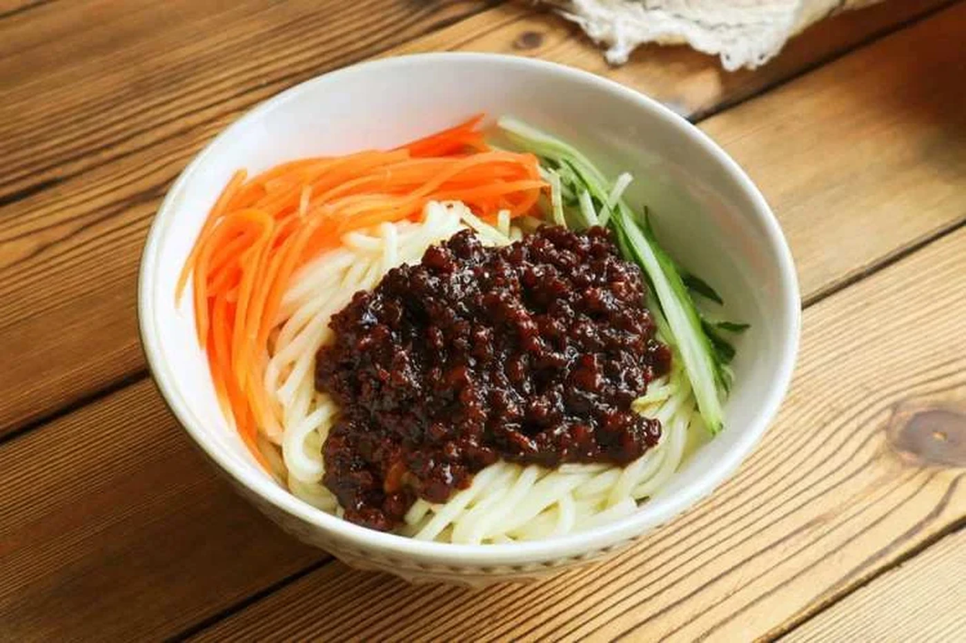A bowl of zhajiangmian noodles