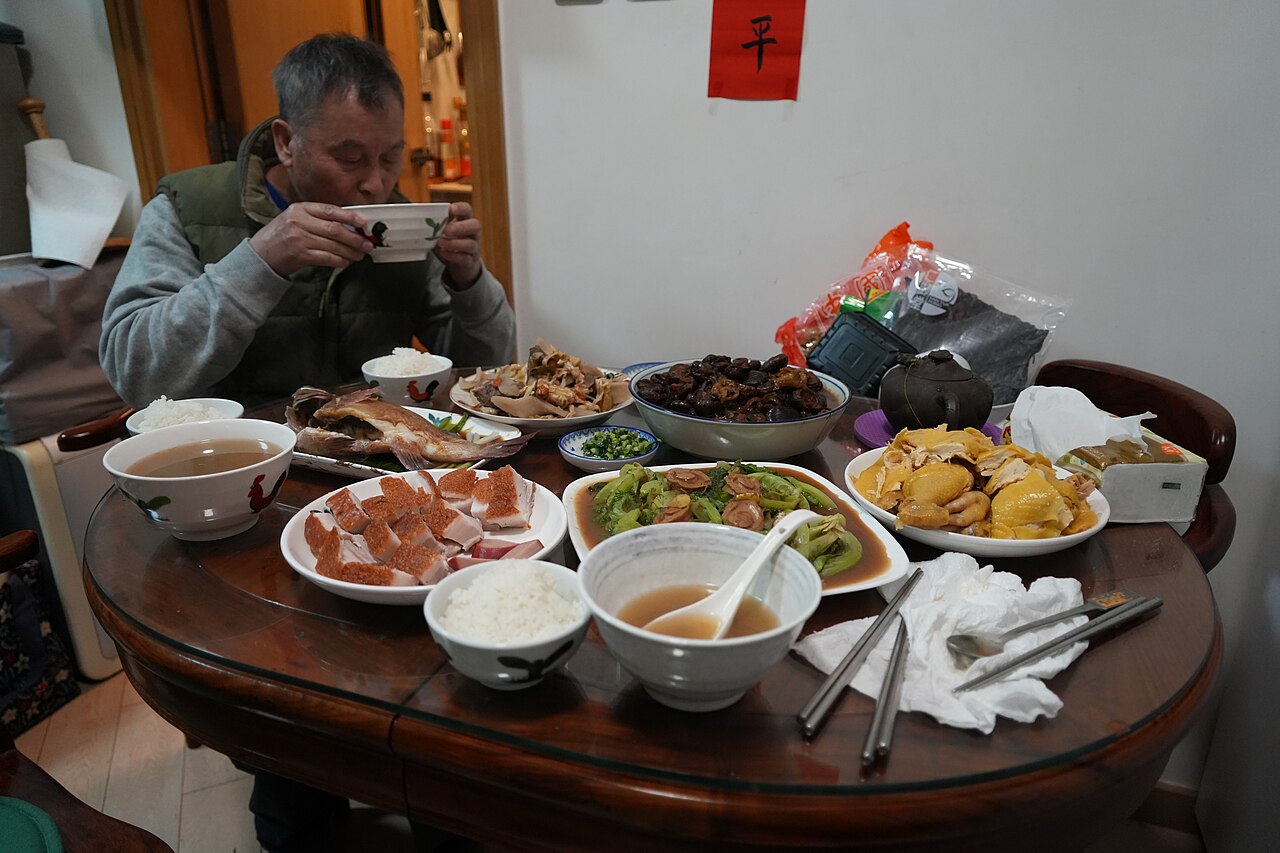 Assorted home-style Chinese dishes