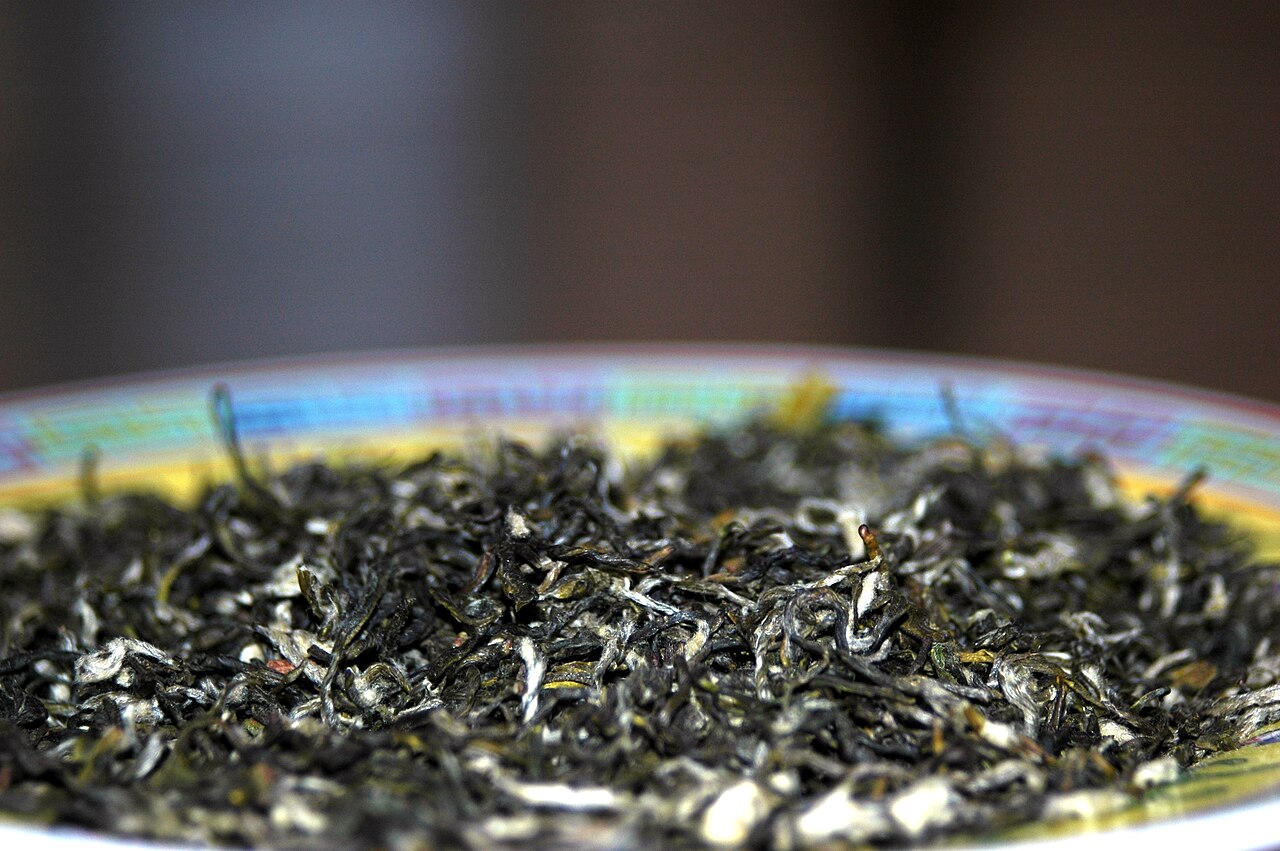 Biluochun green tea