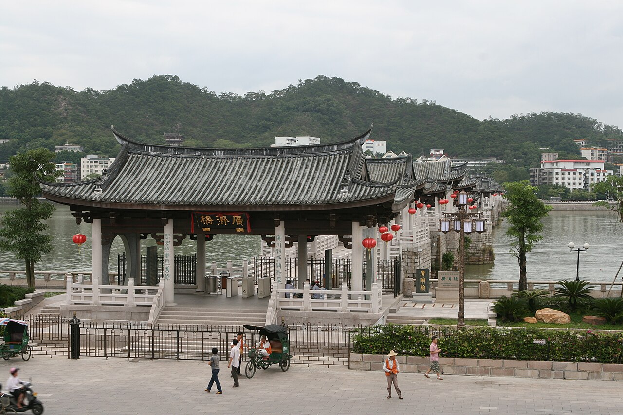 Chaozhou, China — Guangji Bridge