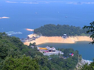 Heyuan, China — Wanlv Lake