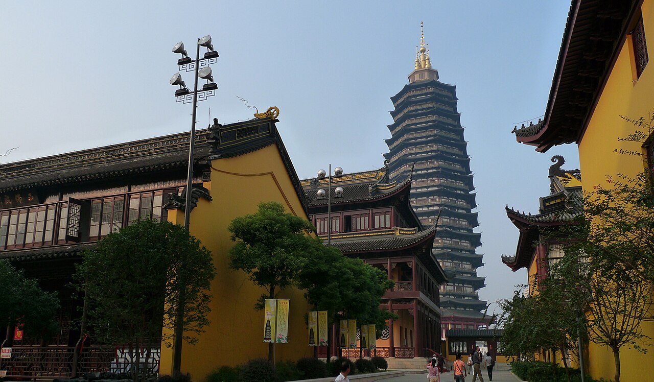 Changzhou, China — Tianning Temple pagoda